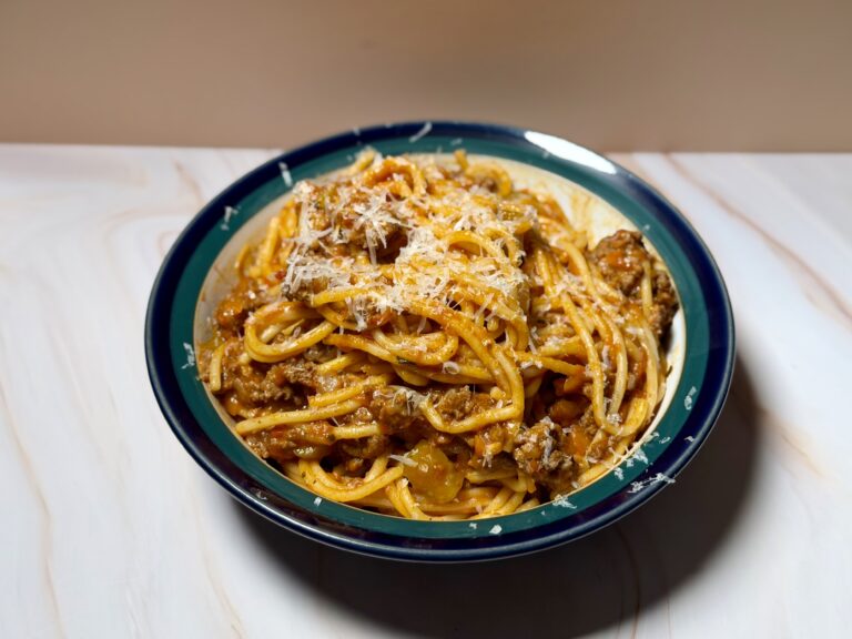 Instant Pot spaghetti with ground beef and marinara sauce in a bowl